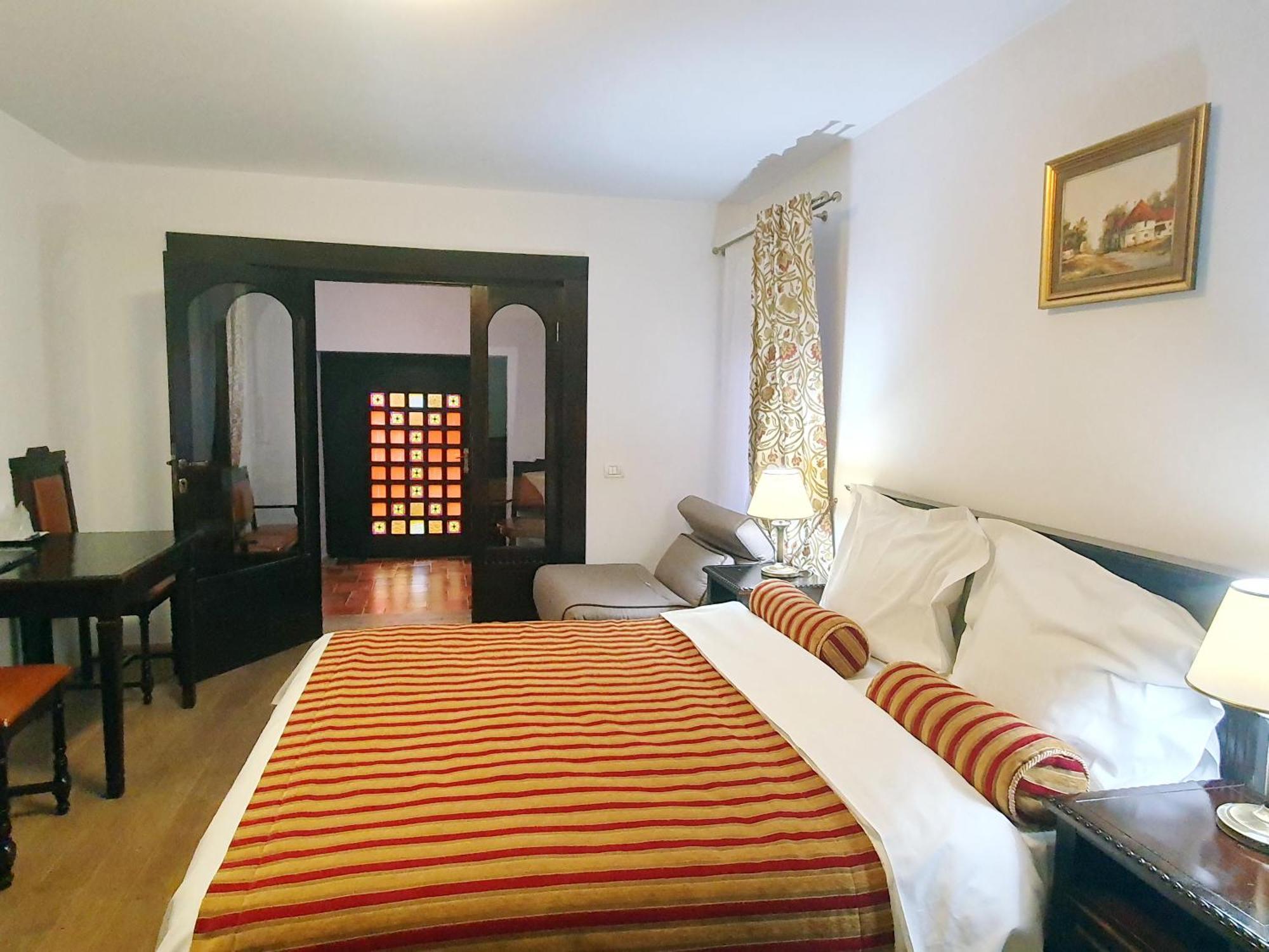 Vila Leonida - Resort Leonida Buşteni Exteriör bild