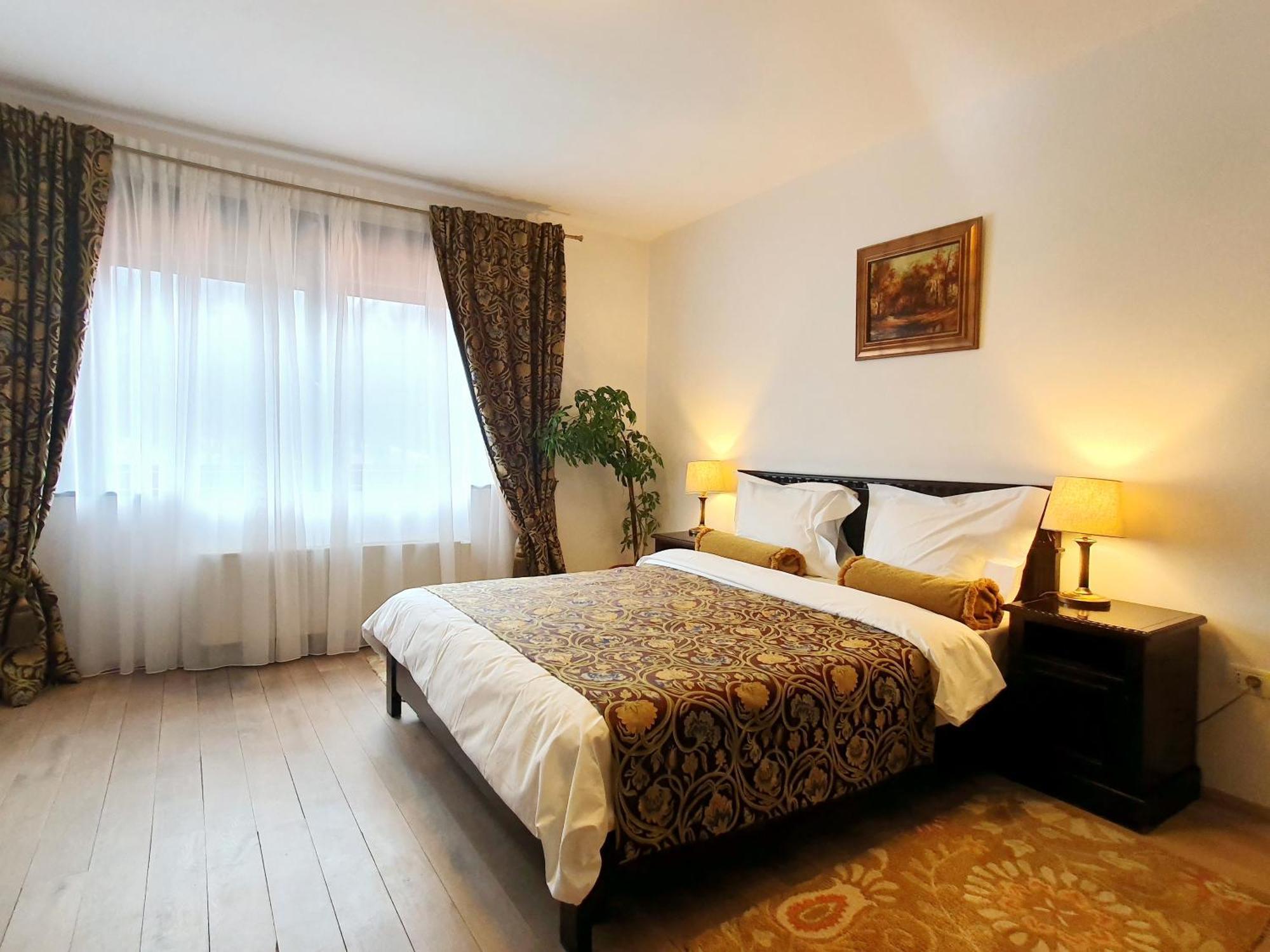 Vila Leonida - Resort Leonida Buşteni Exteriör bild