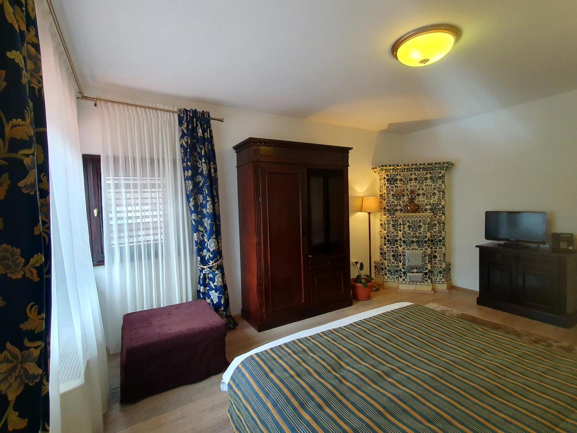Vila Leonida - Resort Leonida Buşteni Exteriör bild
